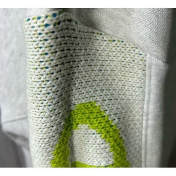 Champion Women's HeavyWeight Reverse Weave Sweatshirt Pullover Knit Spellout M - Picture 4 of 9